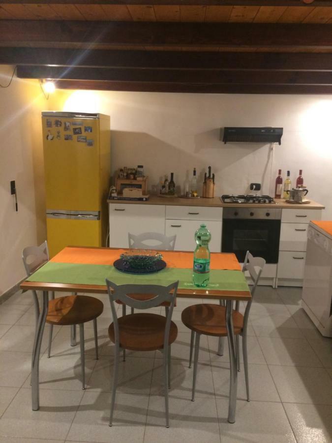Casa Vacanze...Dei Teutonici Mesagne Exterior foto