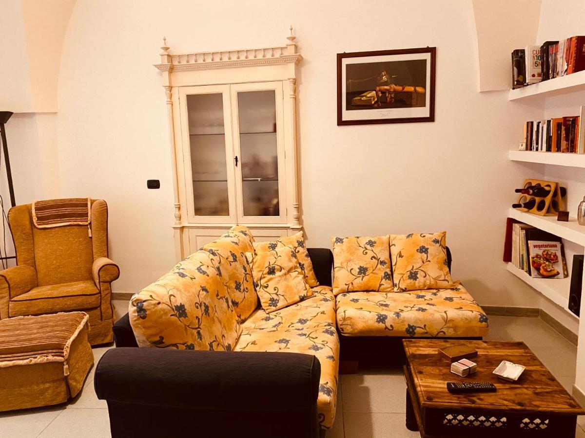 Casa Vacanze...Dei Teutonici Mesagne Exterior foto